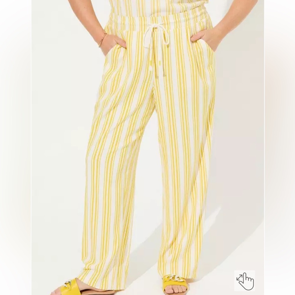 Torrid Pull-On Wide Leg Stretch Linen High-Rise Pant